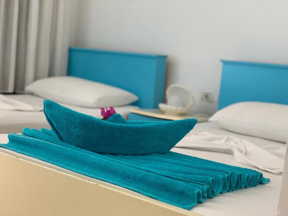Cocktail & Dreams - Beach Hotel ซารานเดอ ภายนอก รูปภาพ