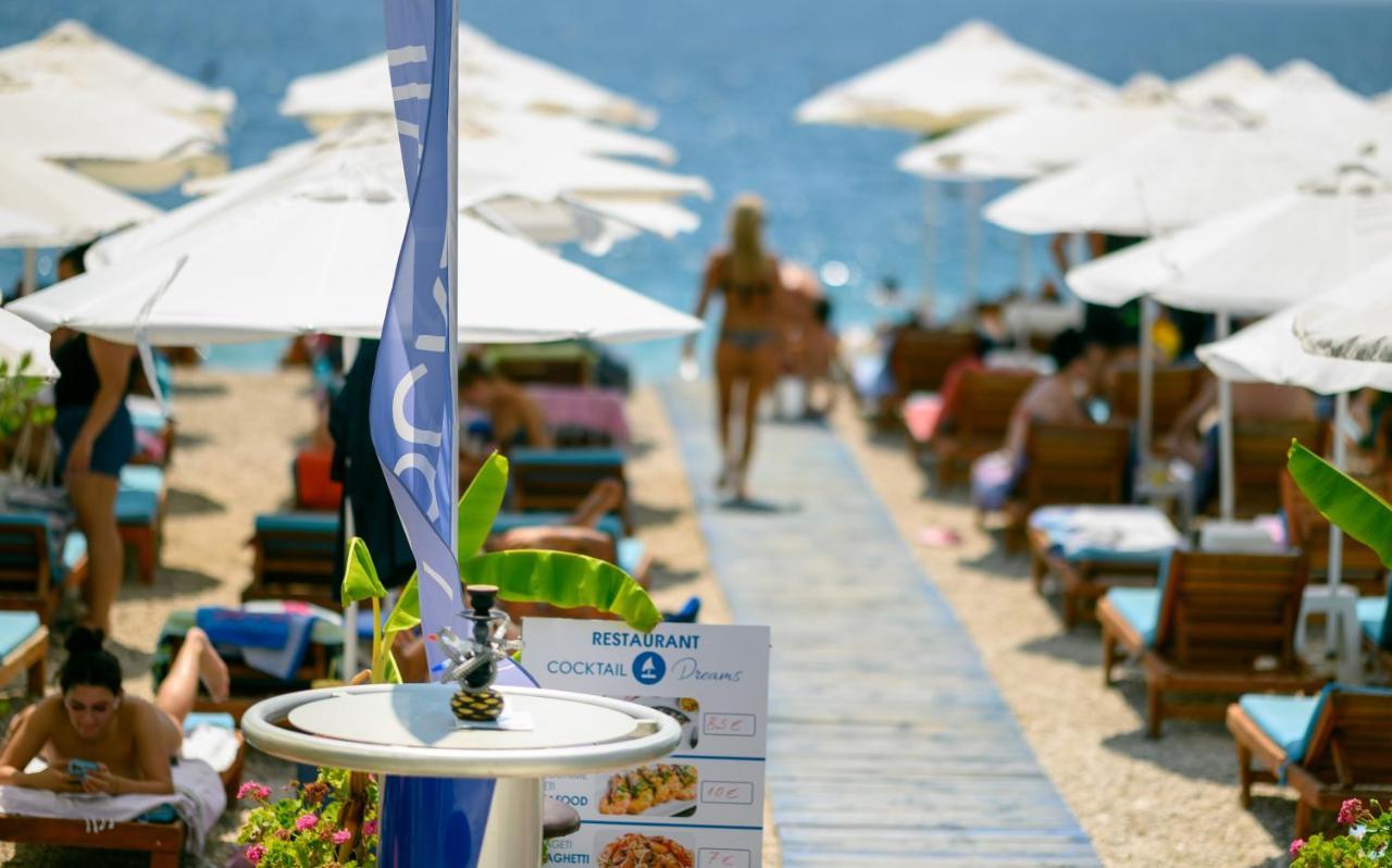 Cocktail & Dreams - Beach Hotel ซารานเดอ ภายนอก รูปภาพ