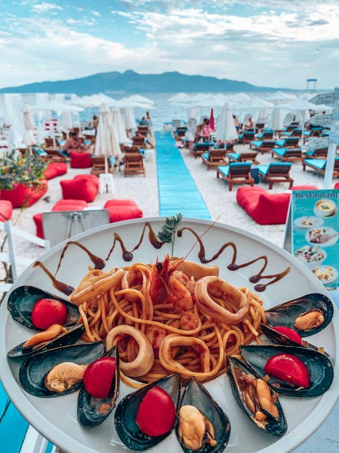 Cocktail & Dreams - Beach Hotel ซารานเดอ ภายนอก รูปภาพ